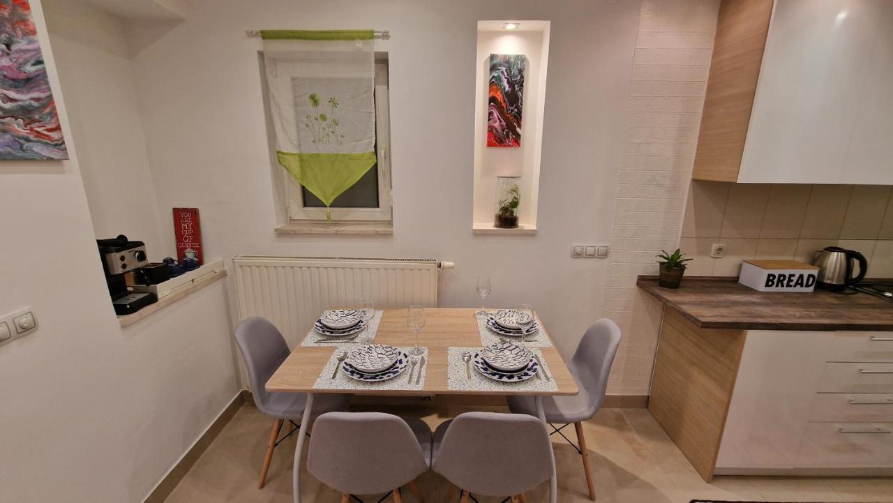 Apartman Roses Загреб Экстерьер фото